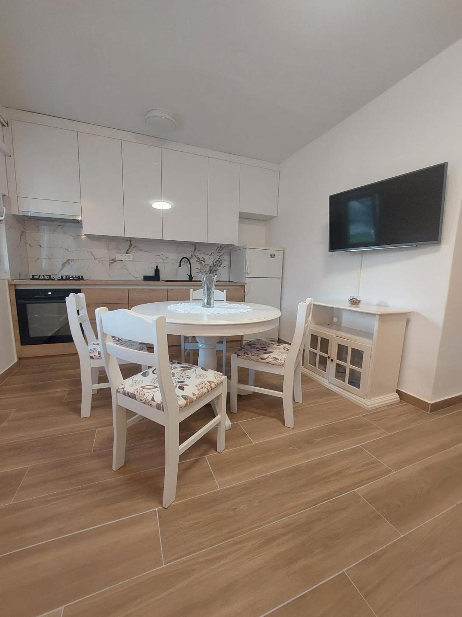 Holiday Apartment Водице Екстер'єр фото